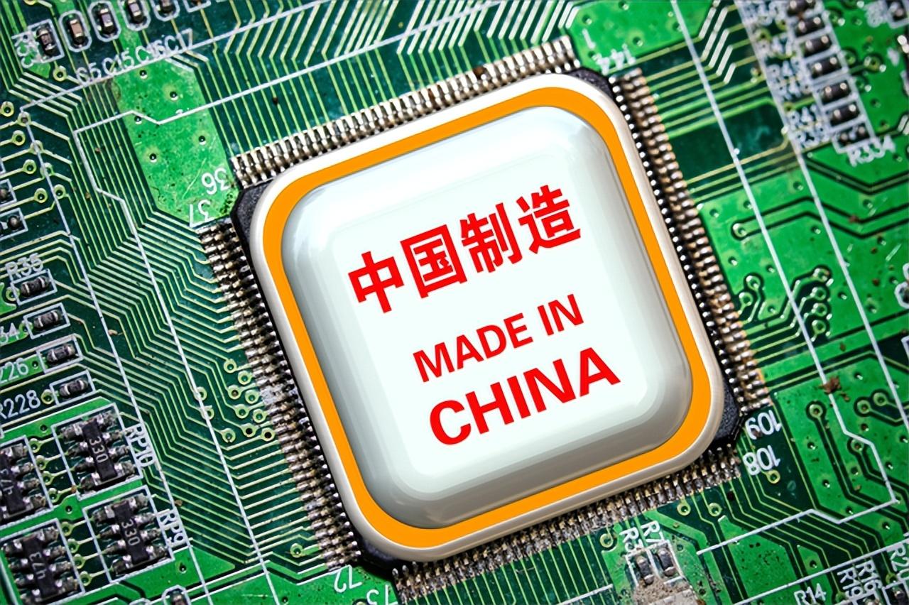 比“芯片断供”还可怕！美芯片专家内不少华人，国产芯片何时觉醒